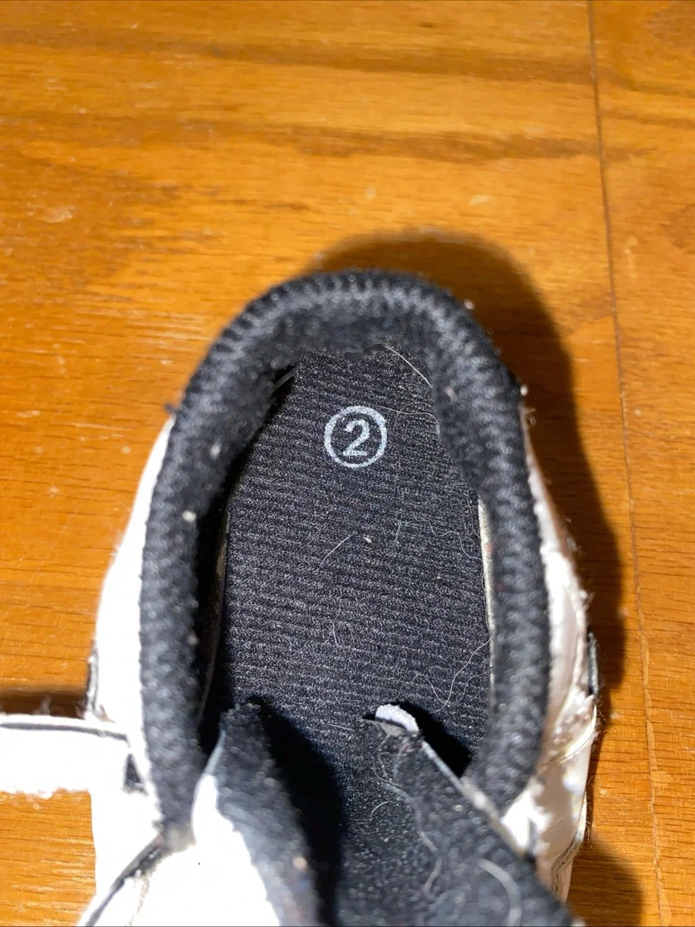 Nike Baby Shoes Size 2 Soft Bottom White Black Straps